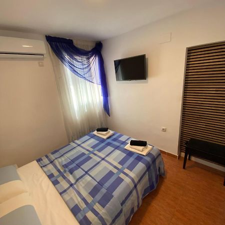 Habitaciones Con Bano Y Cocina Privada Валенсія Екстер'єр фото