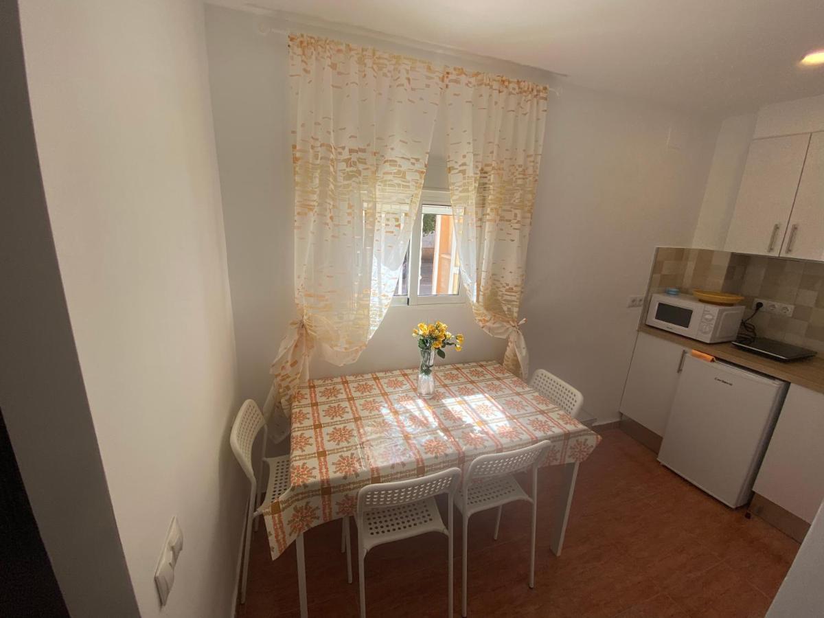 Habitaciones Con Bano Y Cocina Privada Валенсія Екстер'єр фото
