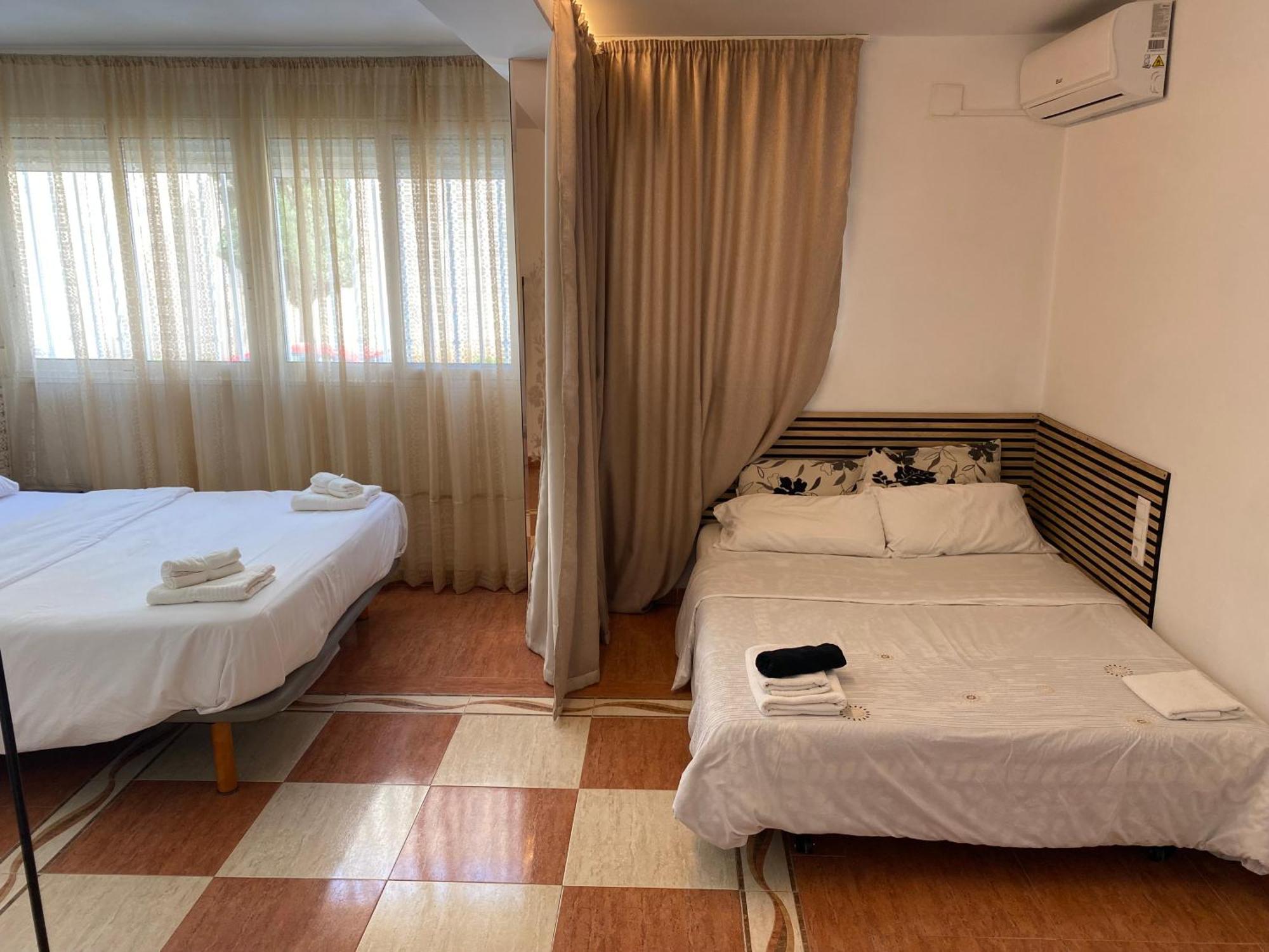 Habitaciones Con Bano Y Cocina Privada Валенсія Екстер'єр фото